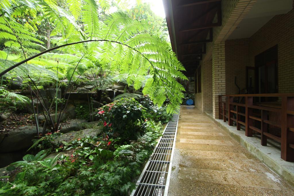 Harmony Valley Retreat Bukittinggi Exterior foto
